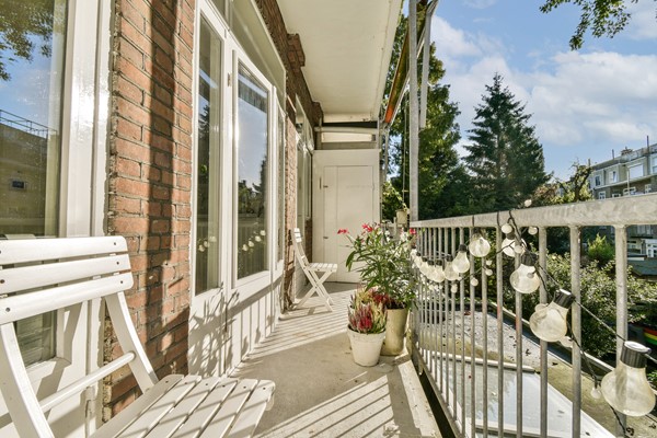 Photo - Under offer: Postjeskade 43-1, 1058 DG Amsterdam